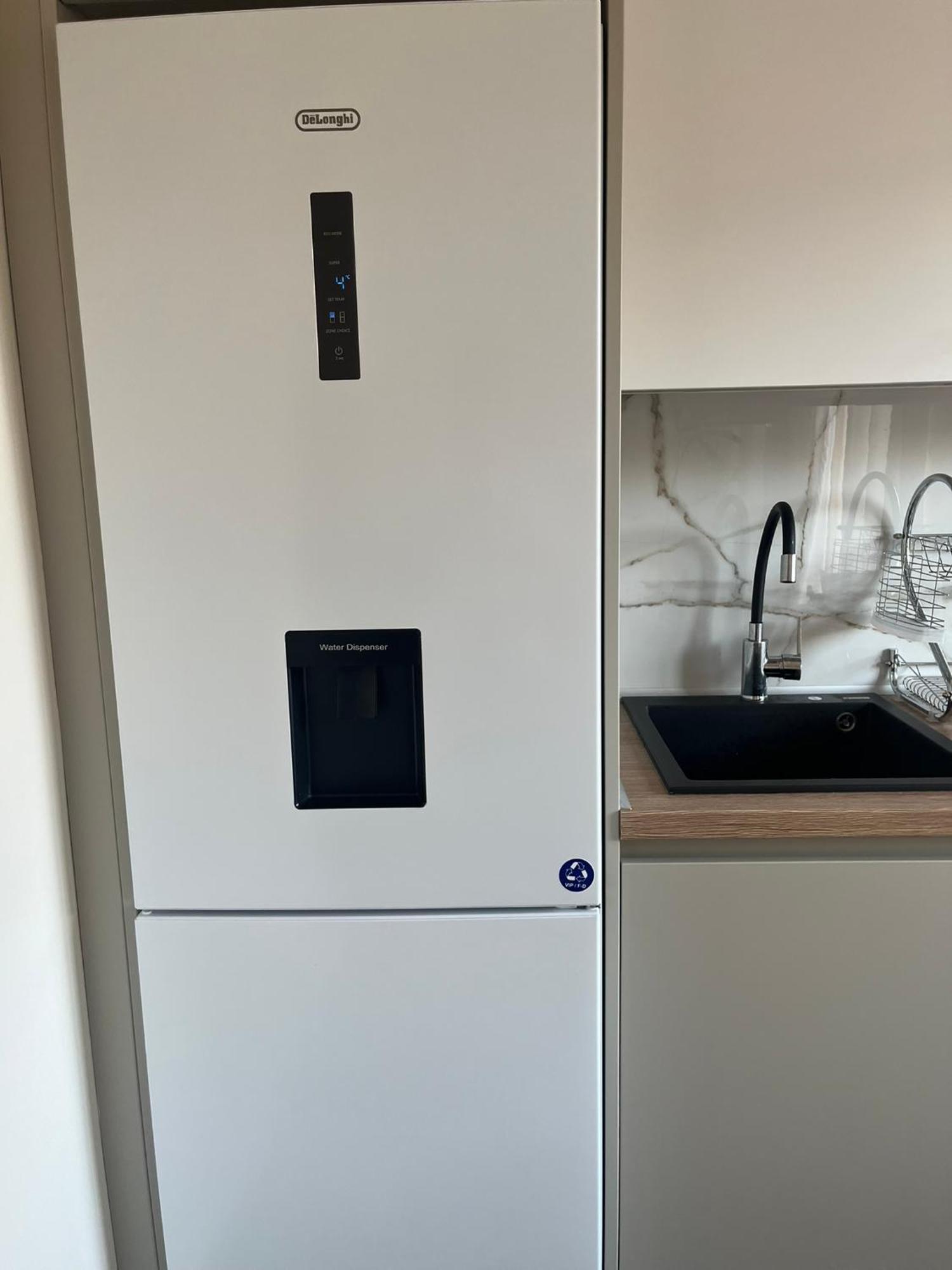 Mz Apartment Néa Péramos Dış mekan fotoğraf